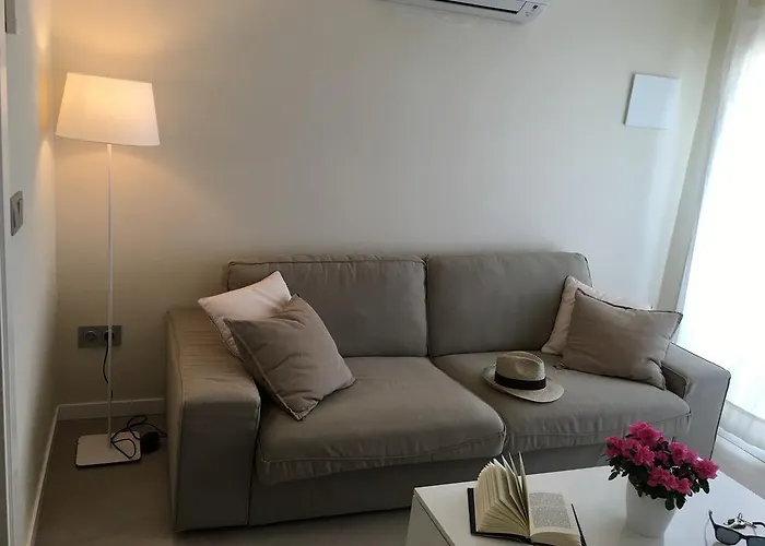 Coll, Terrace & Pool