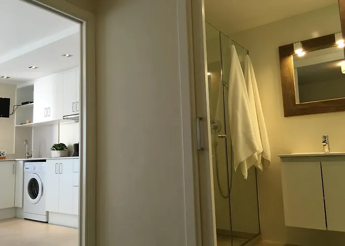 Coll, Terrace & Pool Apartment